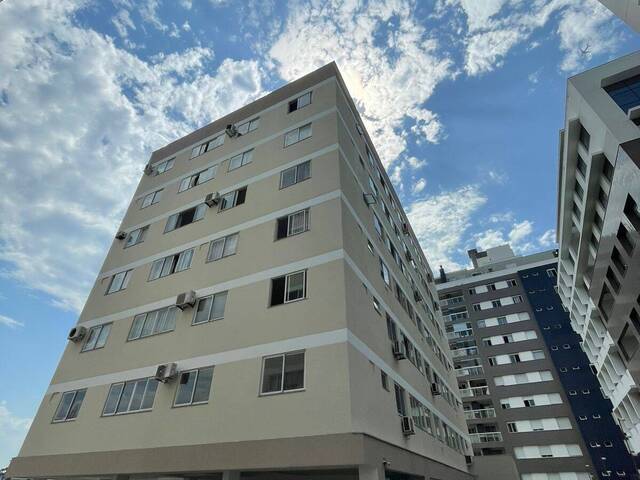 #9 - Apartamento para Venda em São José - SC